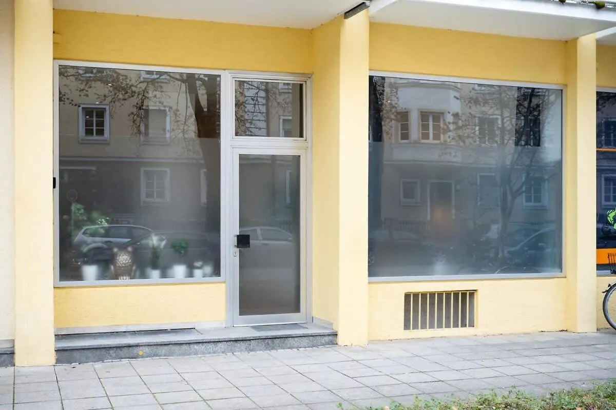 Big Central Apartment Near Rotkreuzplatz With 3 Bedroom For 12 Pax Munich 0*,